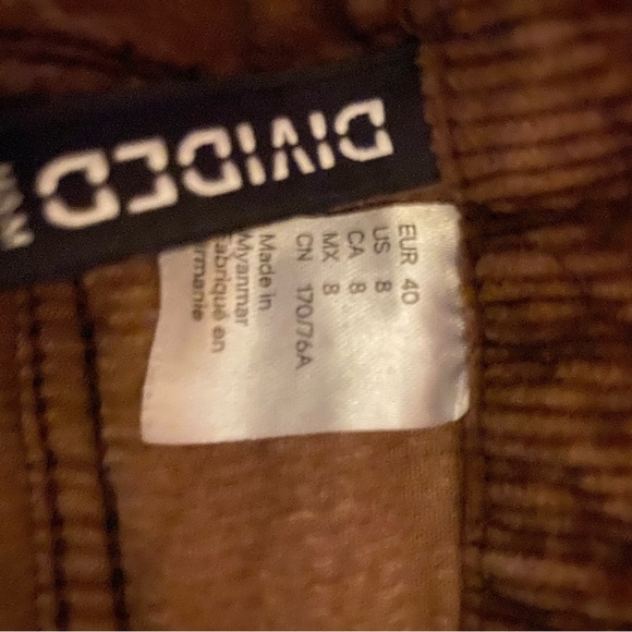 Brown corduroys - Picture 1 of 3